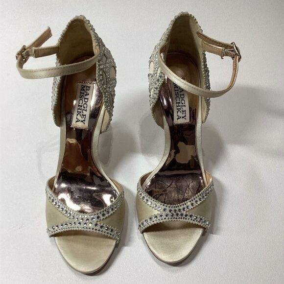 Badgley Mischka beige Roxy Ankle Strap Rhinestone Kelly Wedding sandal Size 6 - Picture 2 of 16